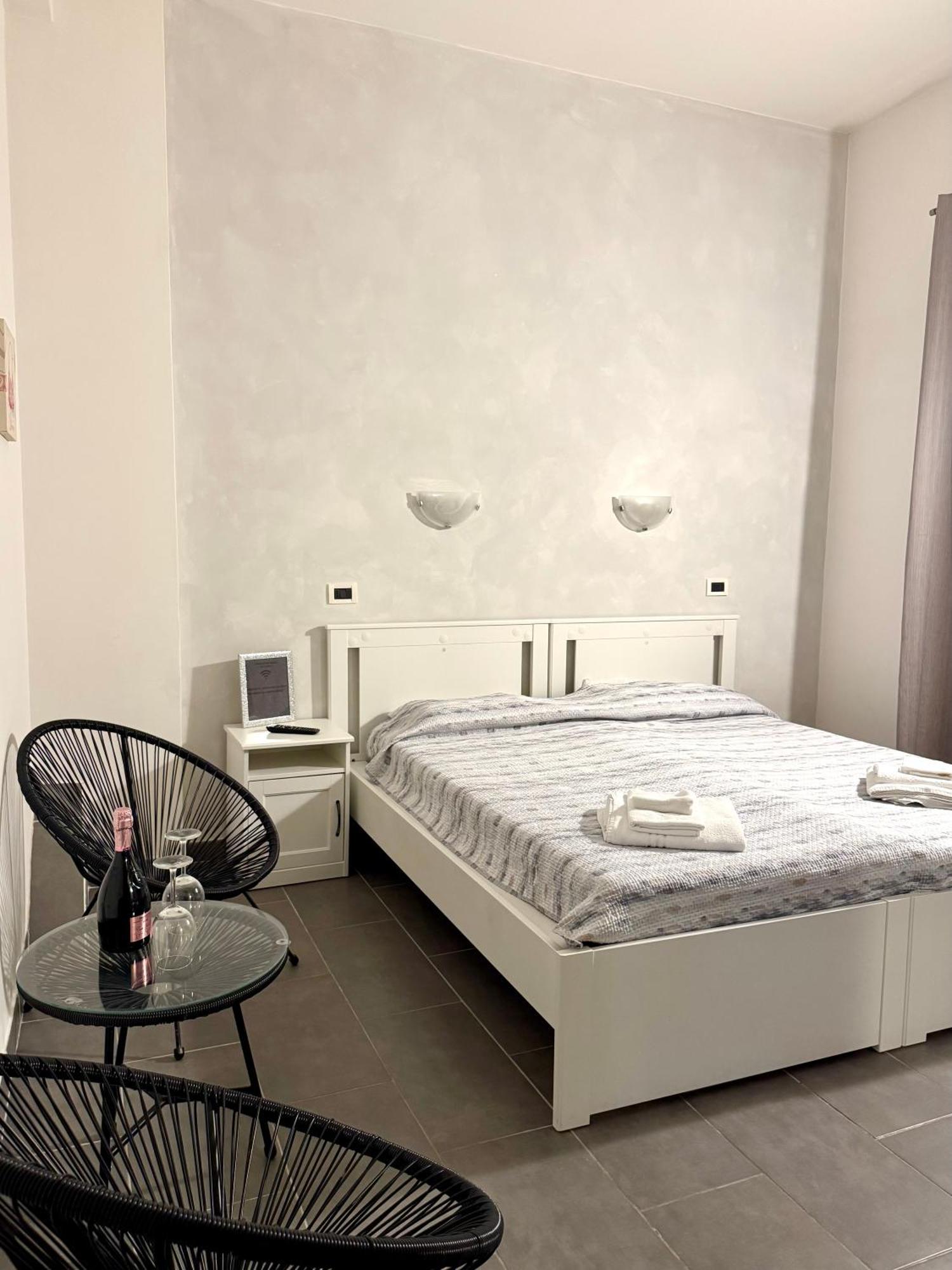 Home Rome Relax Экстерьер фото